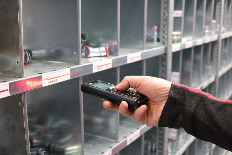 Gestione dell´inventario per le imprese artigiane Sanitärgroßhandel und Baustoffhandel Gestione dell´inventario per le imprese artigiane Sanitärgroßhandel und Baustoffhandel